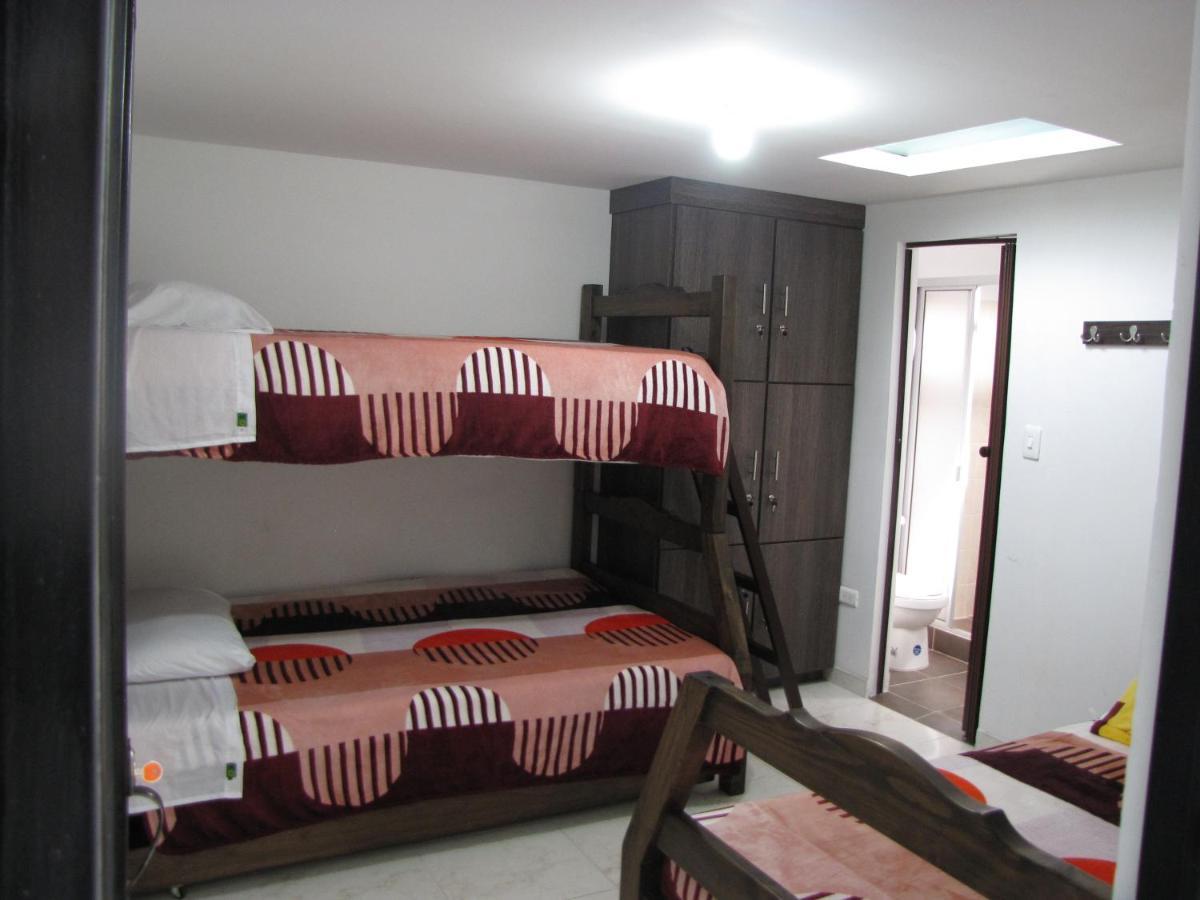 El Cable Hostal มานิซาเลส ภายนอก รูปภาพ