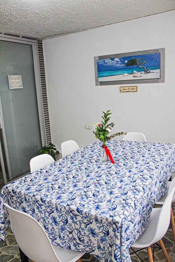 El Cable Hostal มานิซาเลส ภายนอก รูปภาพ