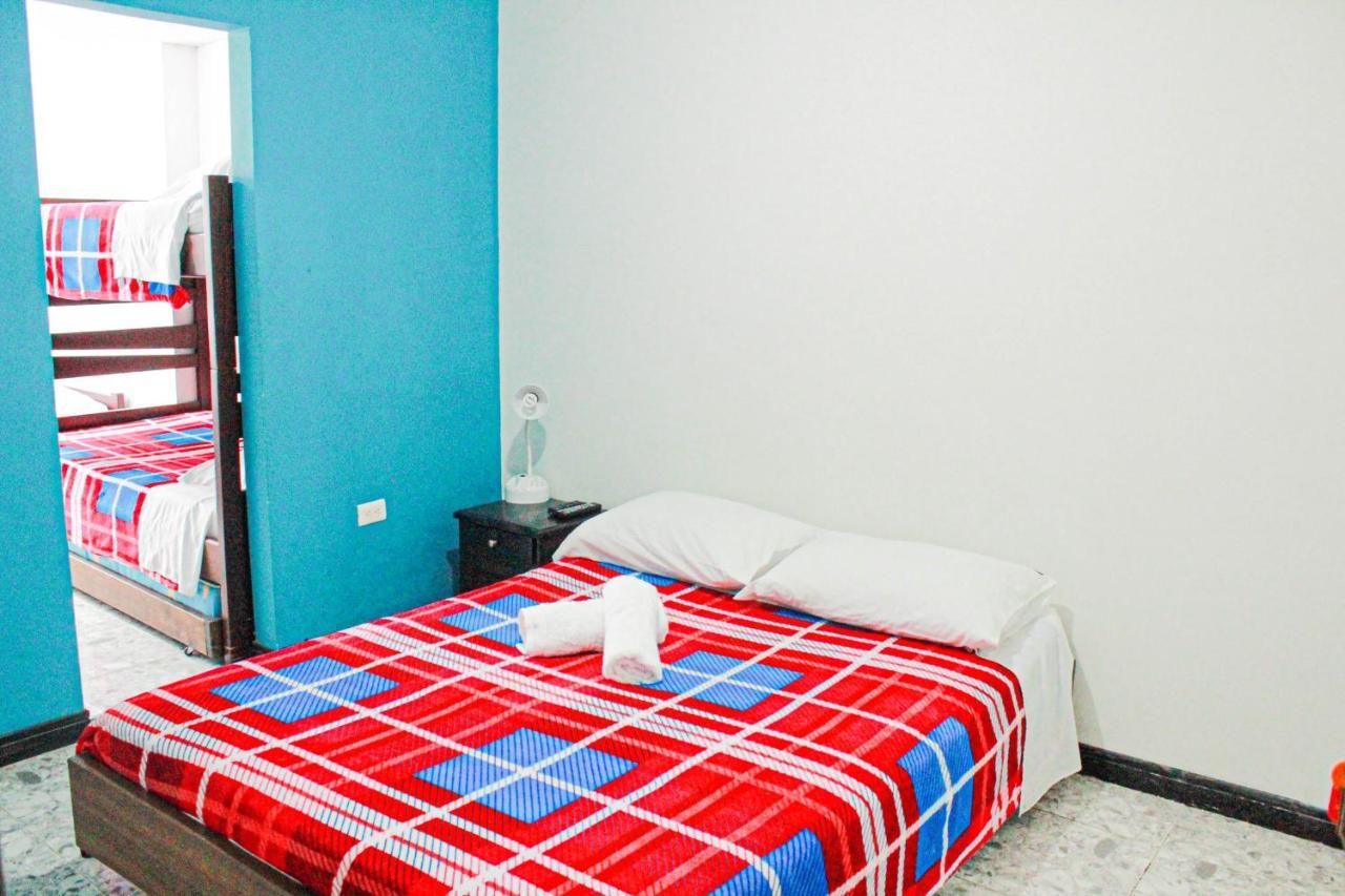 El Cable Hostal มานิซาเลส ภายนอก รูปภาพ