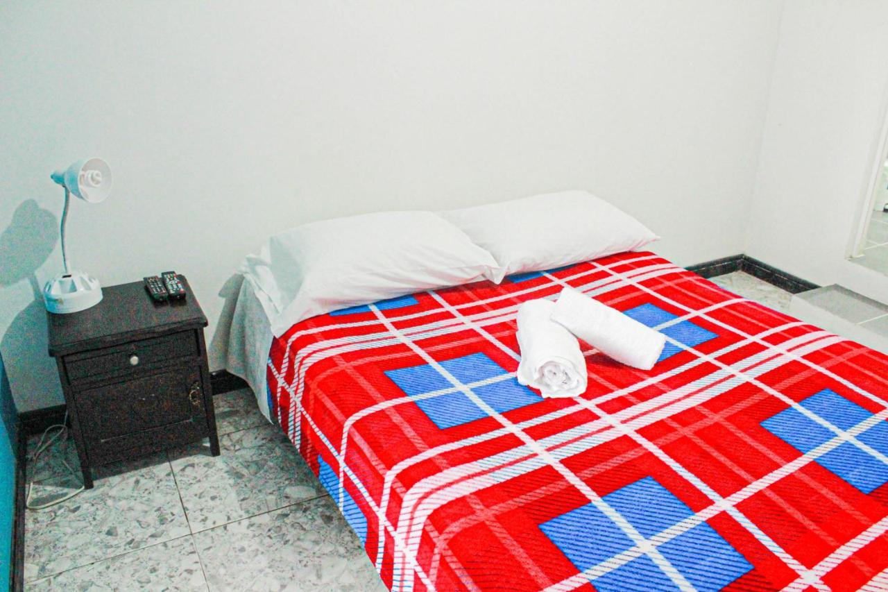 El Cable Hostal มานิซาเลส ภายนอก รูปภาพ